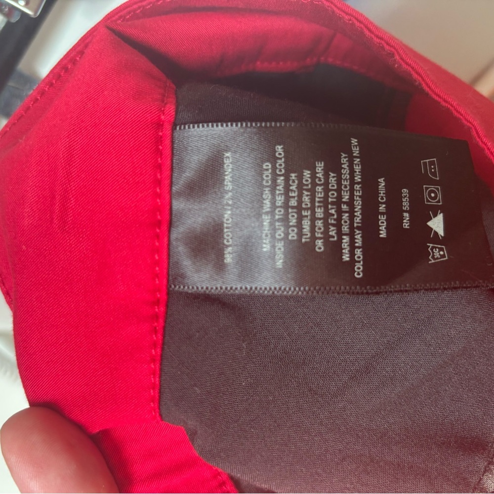 Kut from the Kloth Red Cropped Pants - Picture 8 of 9